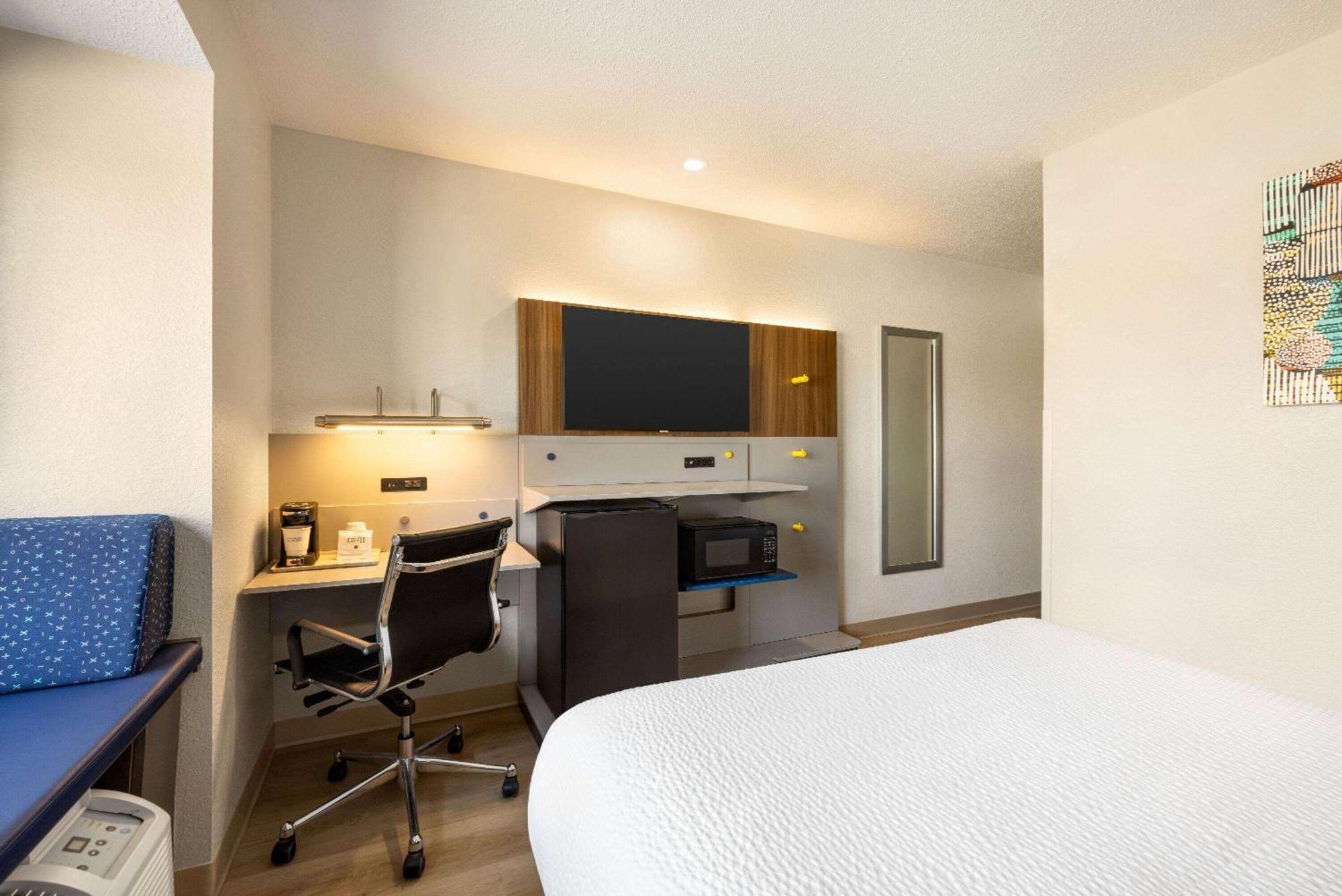 Microtel Inn & Suites By Wyndham New Ulm Dış mekan fotoğraf