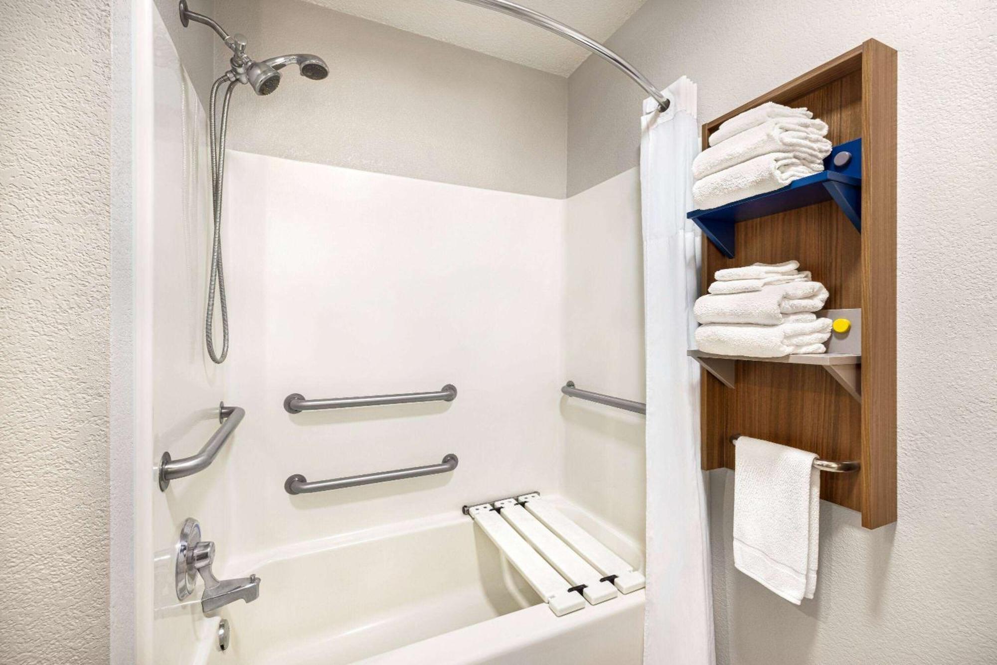 Microtel Inn & Suites By Wyndham New Ulm Dış mekan fotoğraf